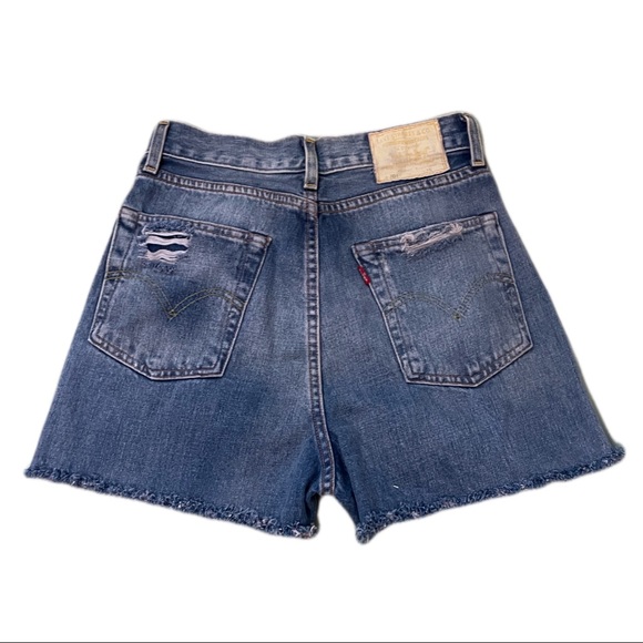 COPY - Amazing vintage Levis shorts🌟 - Picture 4 of 9